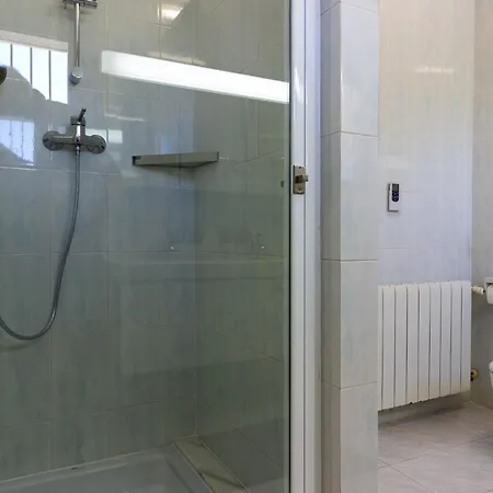Ref 147) 10 Persons Villa Calp