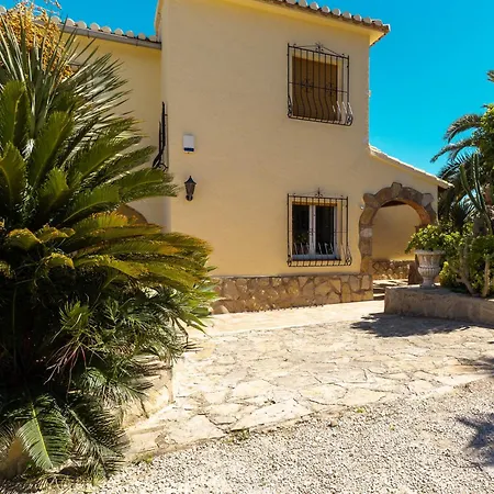 Ref 147) 10 Persons Villa Calp