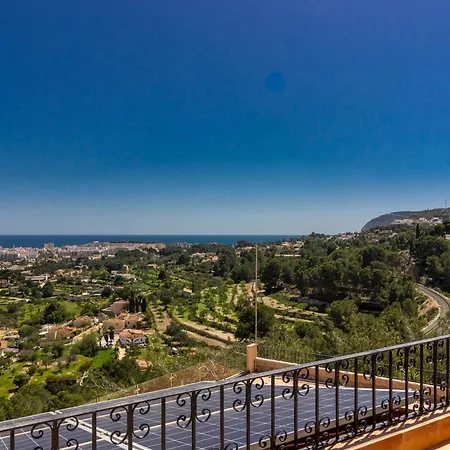 Ref 147) 10 Persons Вилла *